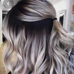 Meet your Posher, Vallerie